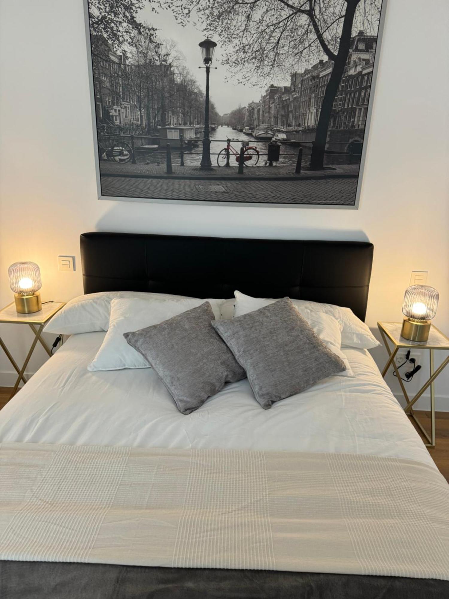 Appartamento Kings Loft San Sebastián de los Reyes Esterno foto